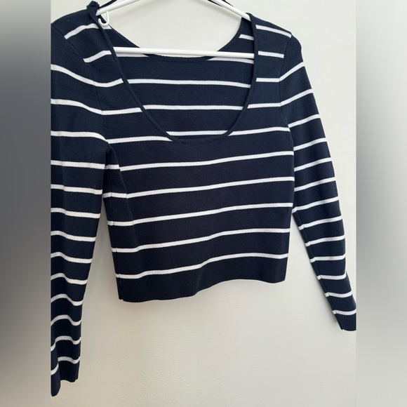 Zara navy and white striped knit top - Picture 7 of 7